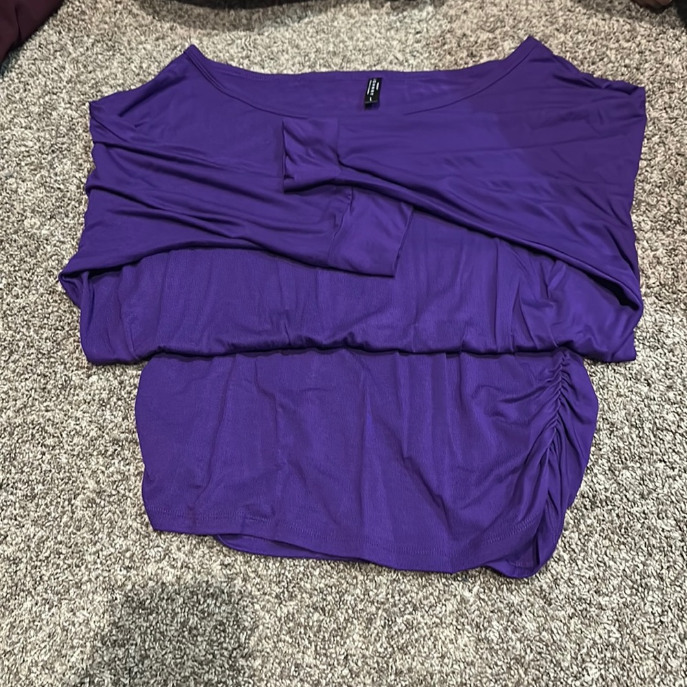 Rouched purple boat neck 3quarter sleeve